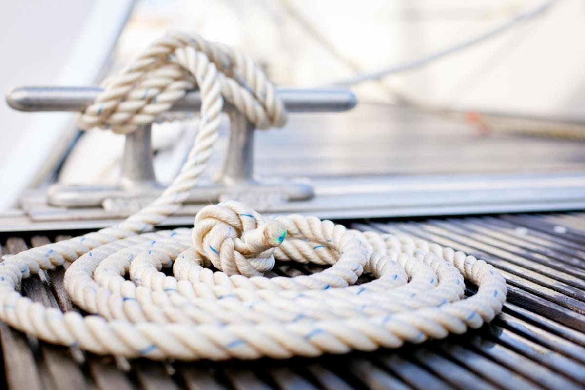 Deck 2 *